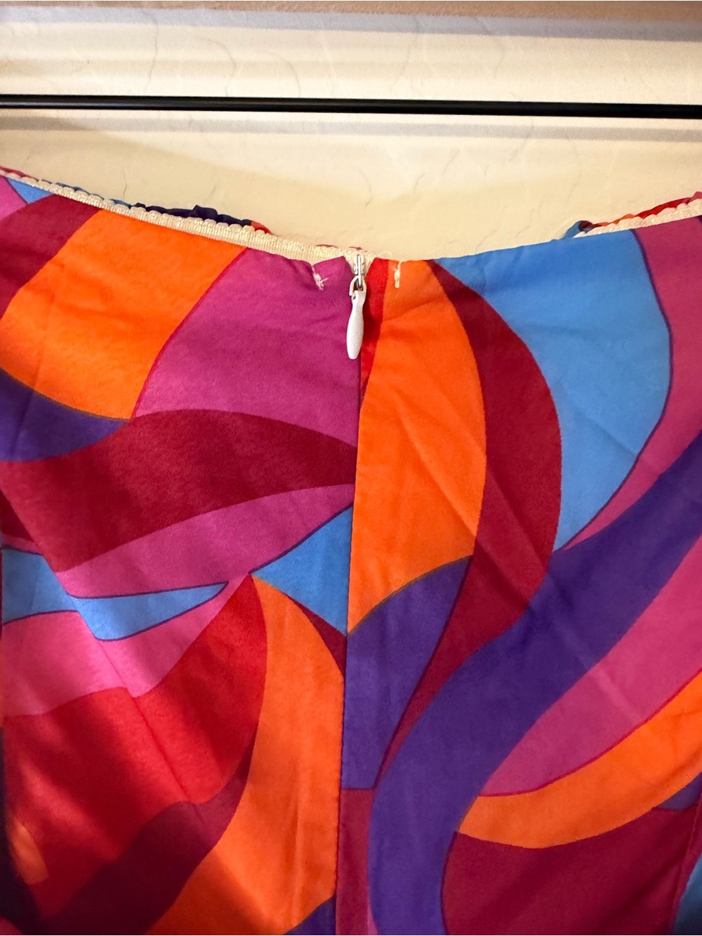 Abstract Ruffle Multicolor Mini Dress - Picture 4 of 6